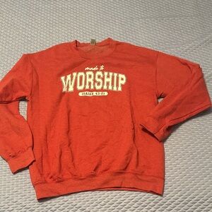 Gildan Red Sweatshirt with Worship Print